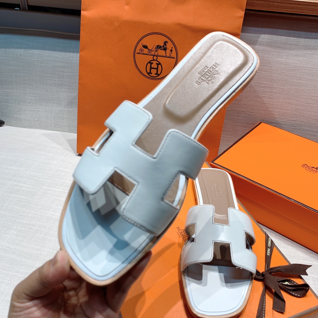 Hermès Oran Sandal
