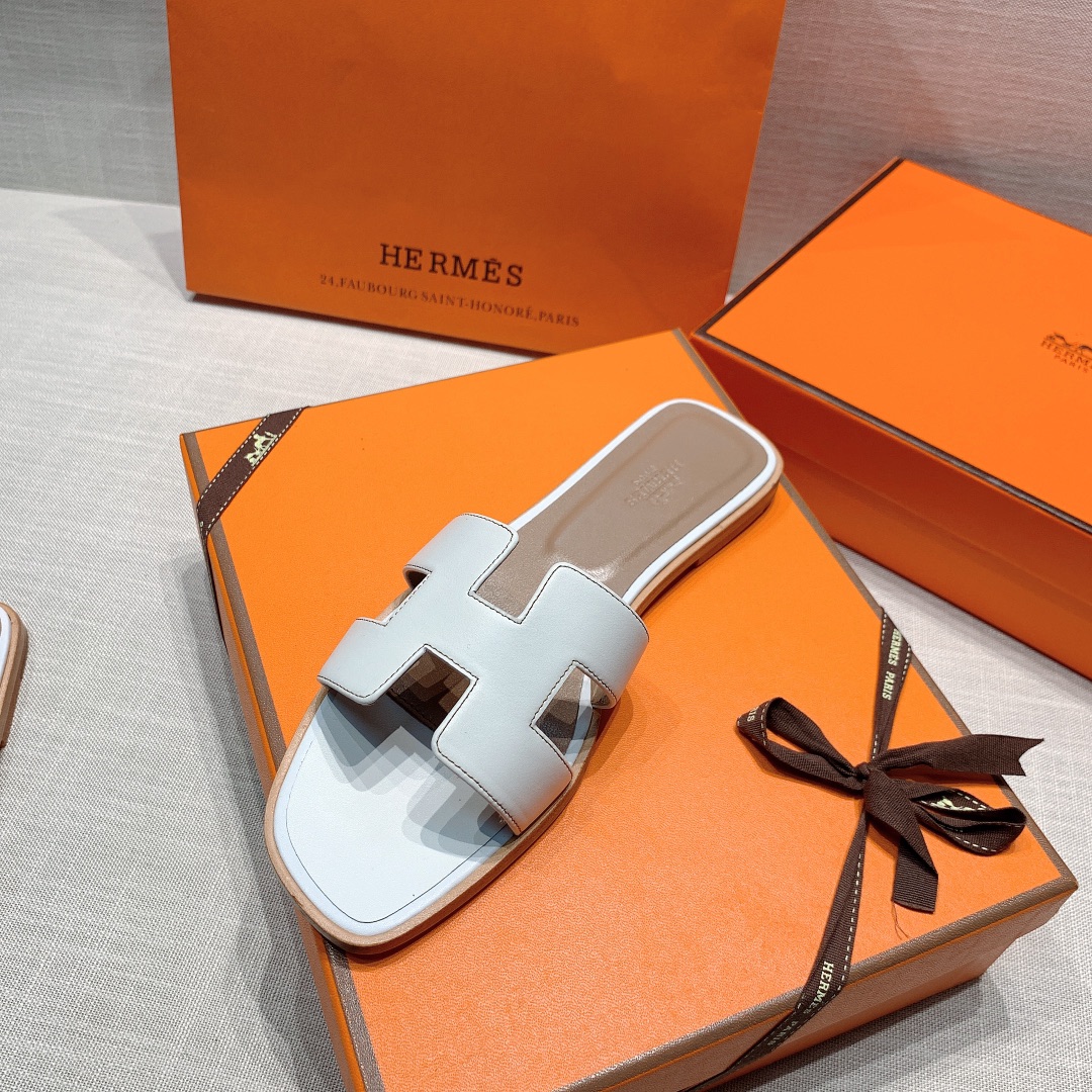 Hermès Oran Sandal