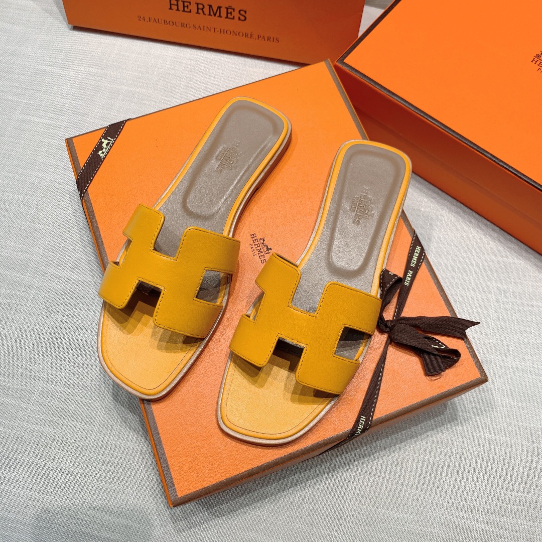 Hermès Oran Sandal