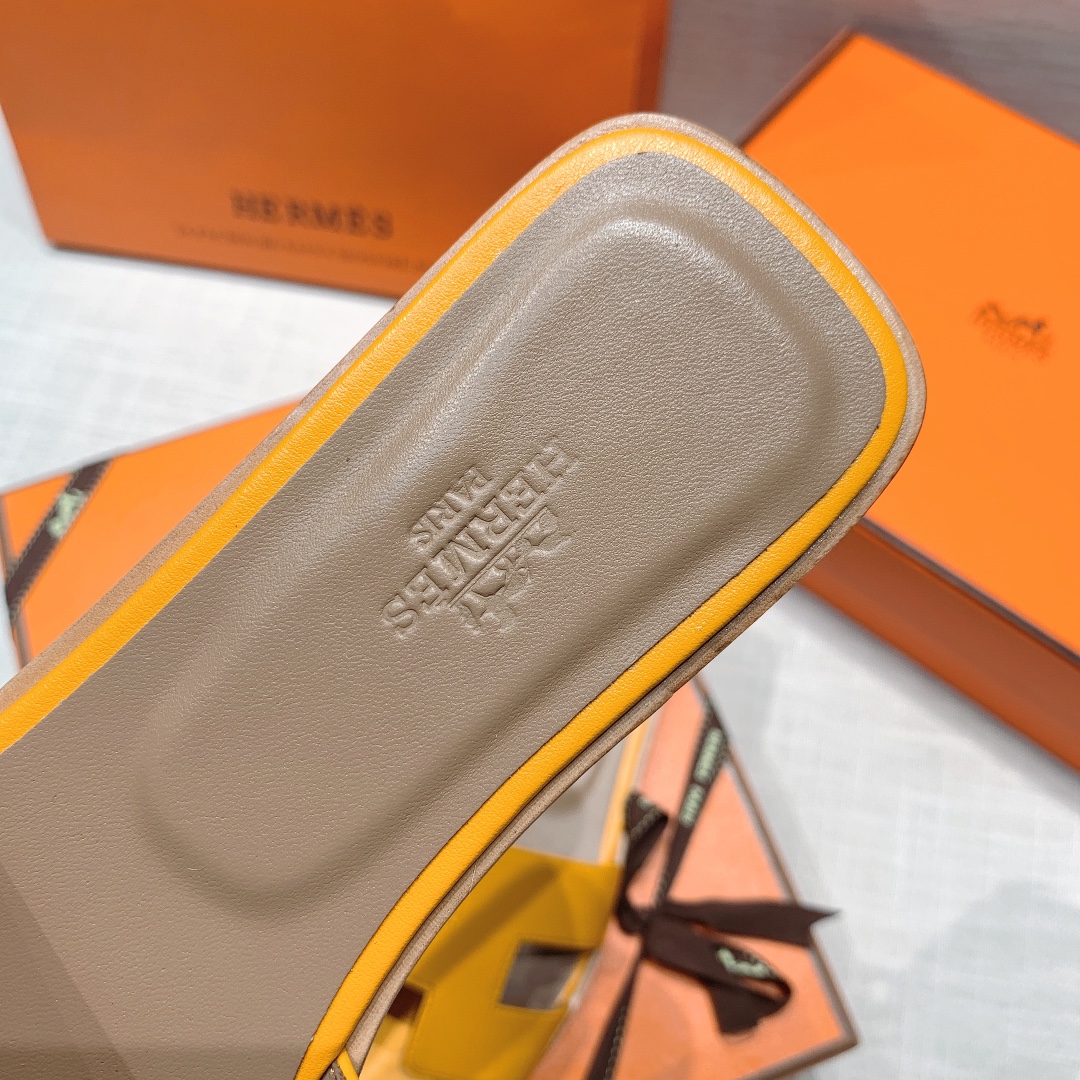 Hermès Oran Sandal