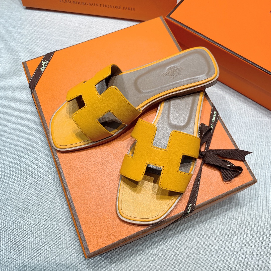 Hermès Oran Sandal