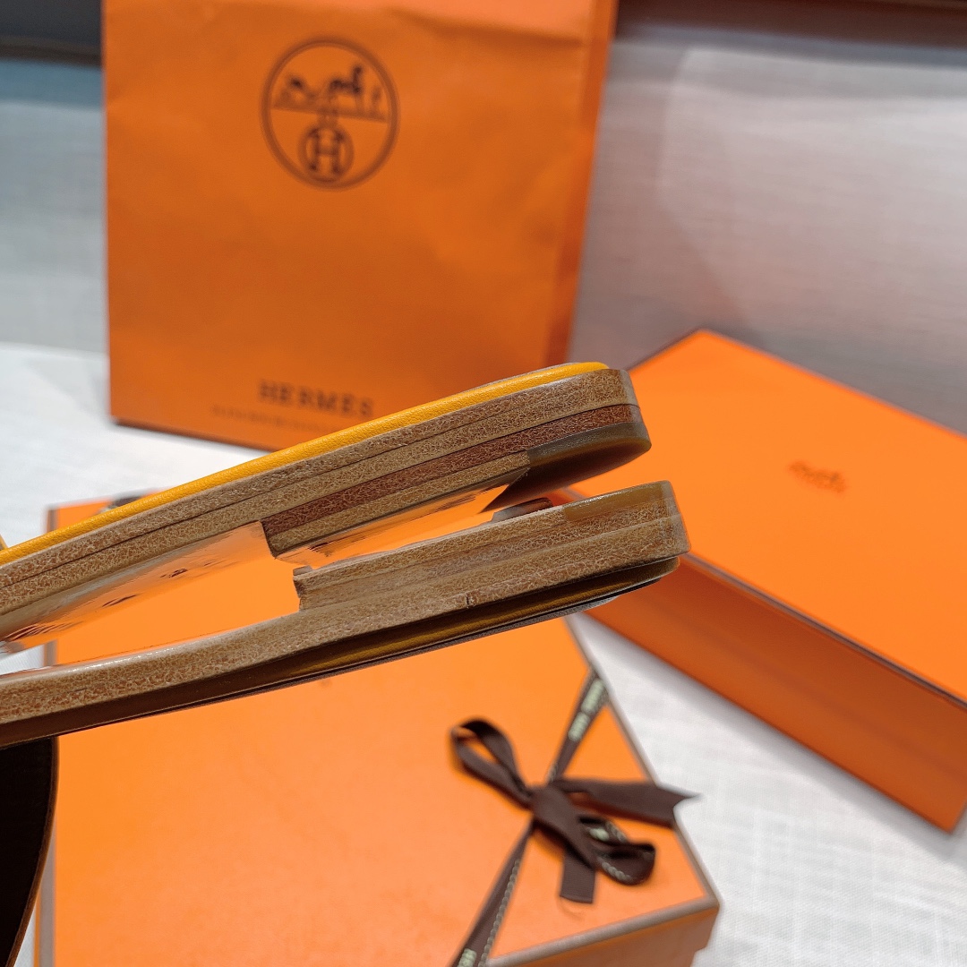 Hermès Oran Sandal