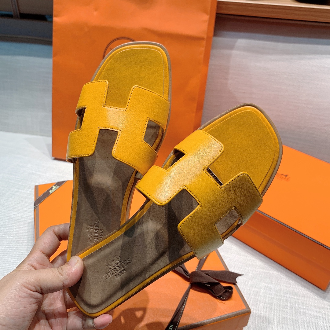 Hermès Oran Sandal