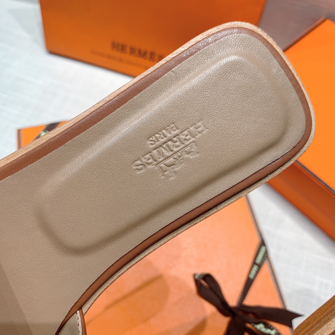 Hermès Oran Sandal