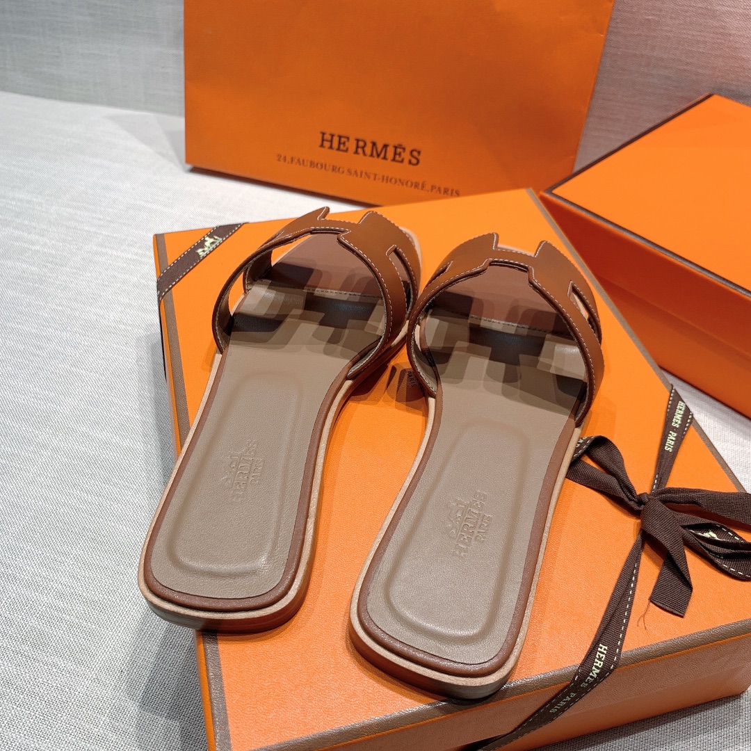Hermès Oran Sandal