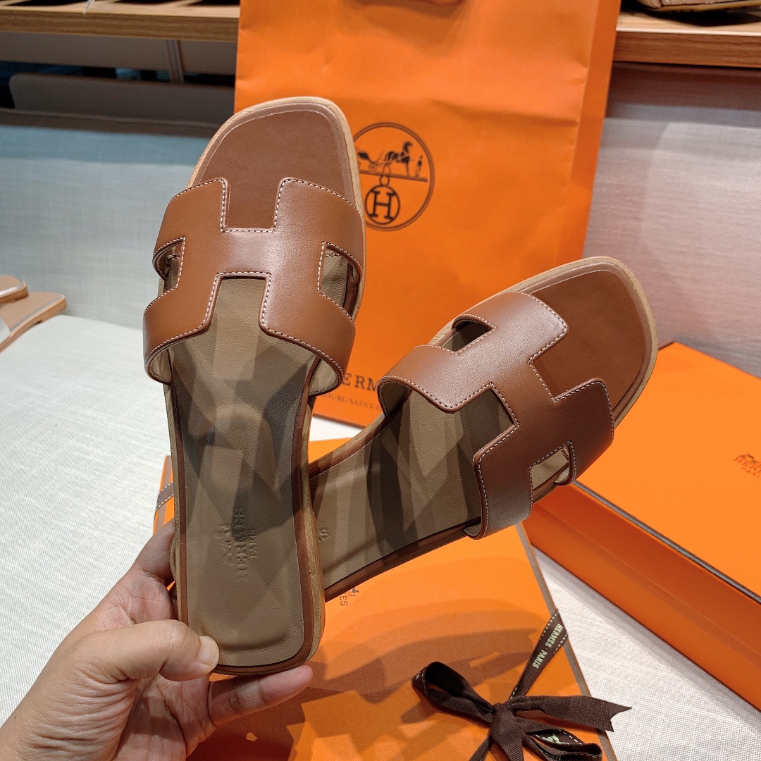 Hermès Oran Sandal