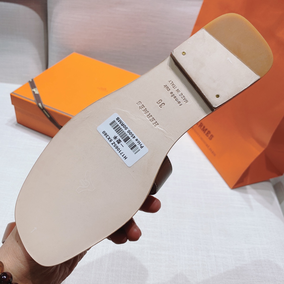 Hermès Oran Sandal