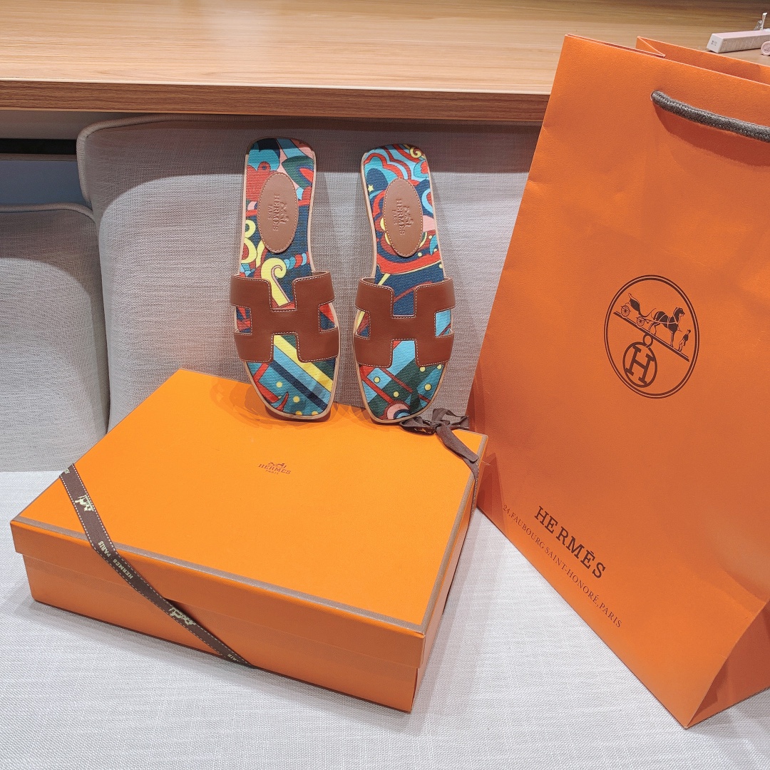 Hermès Oran Sandal