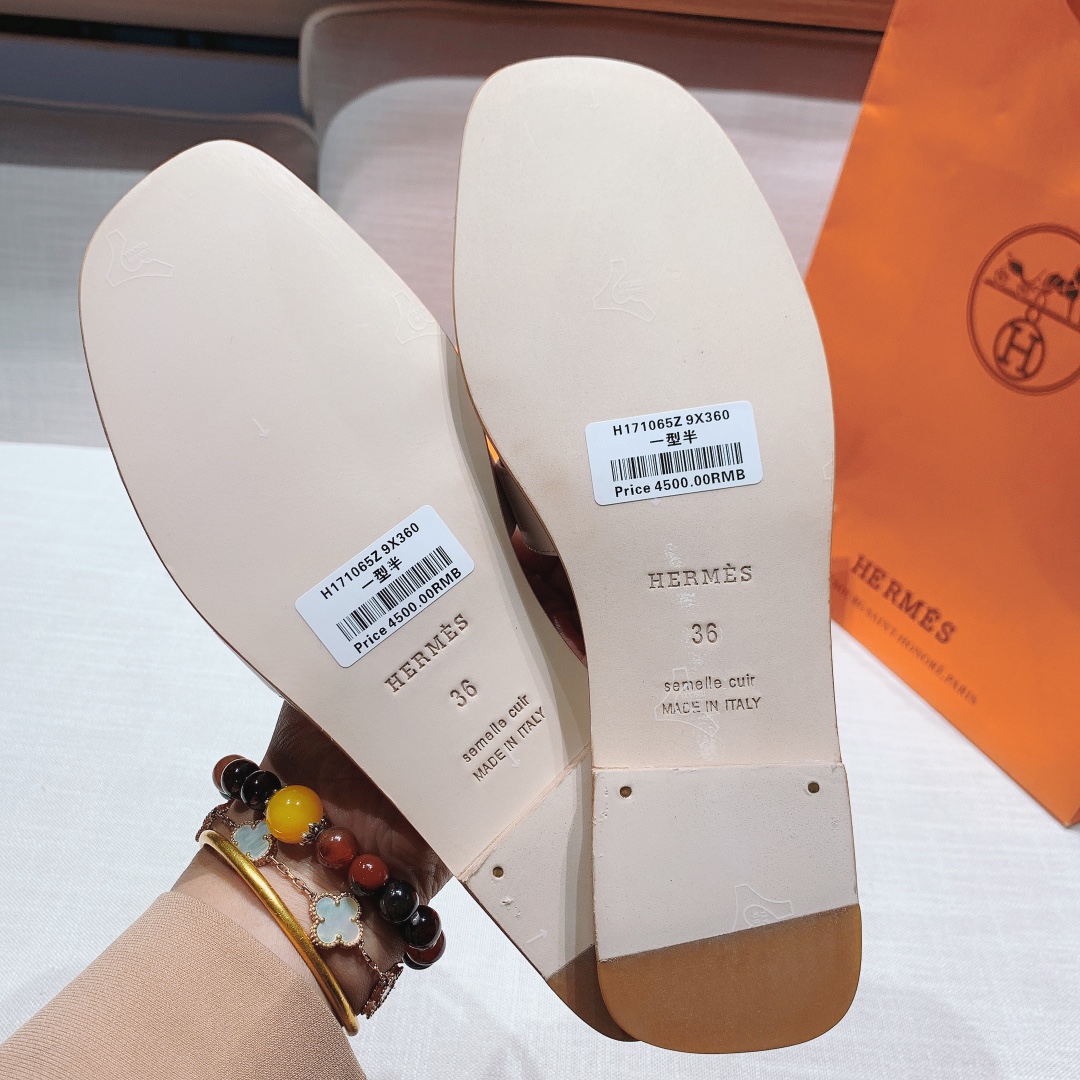 Hermès Oran Sandal