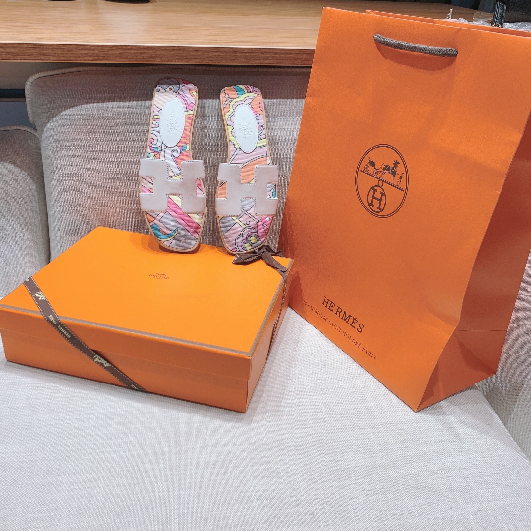 Hermès Oran Sandal