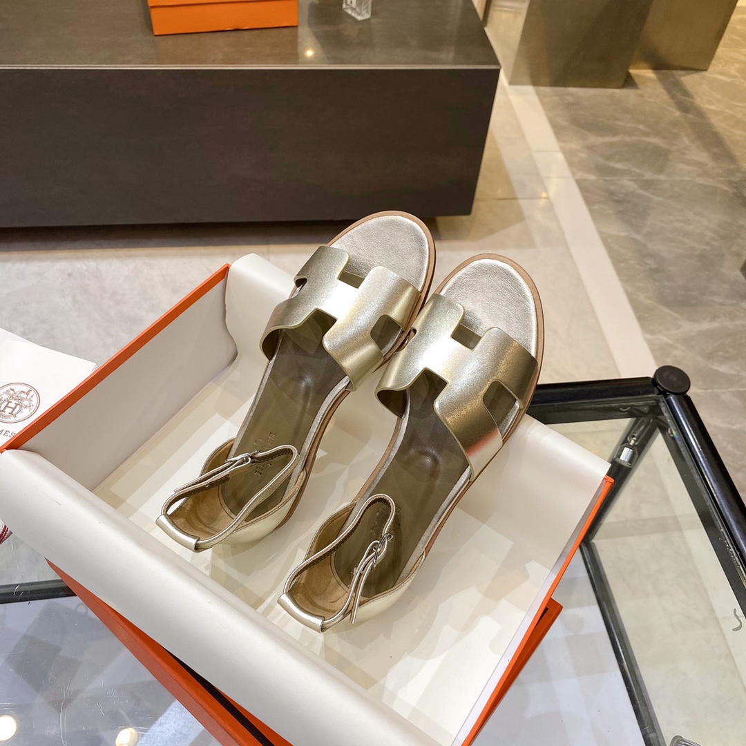 Hermès Santorini Sandal