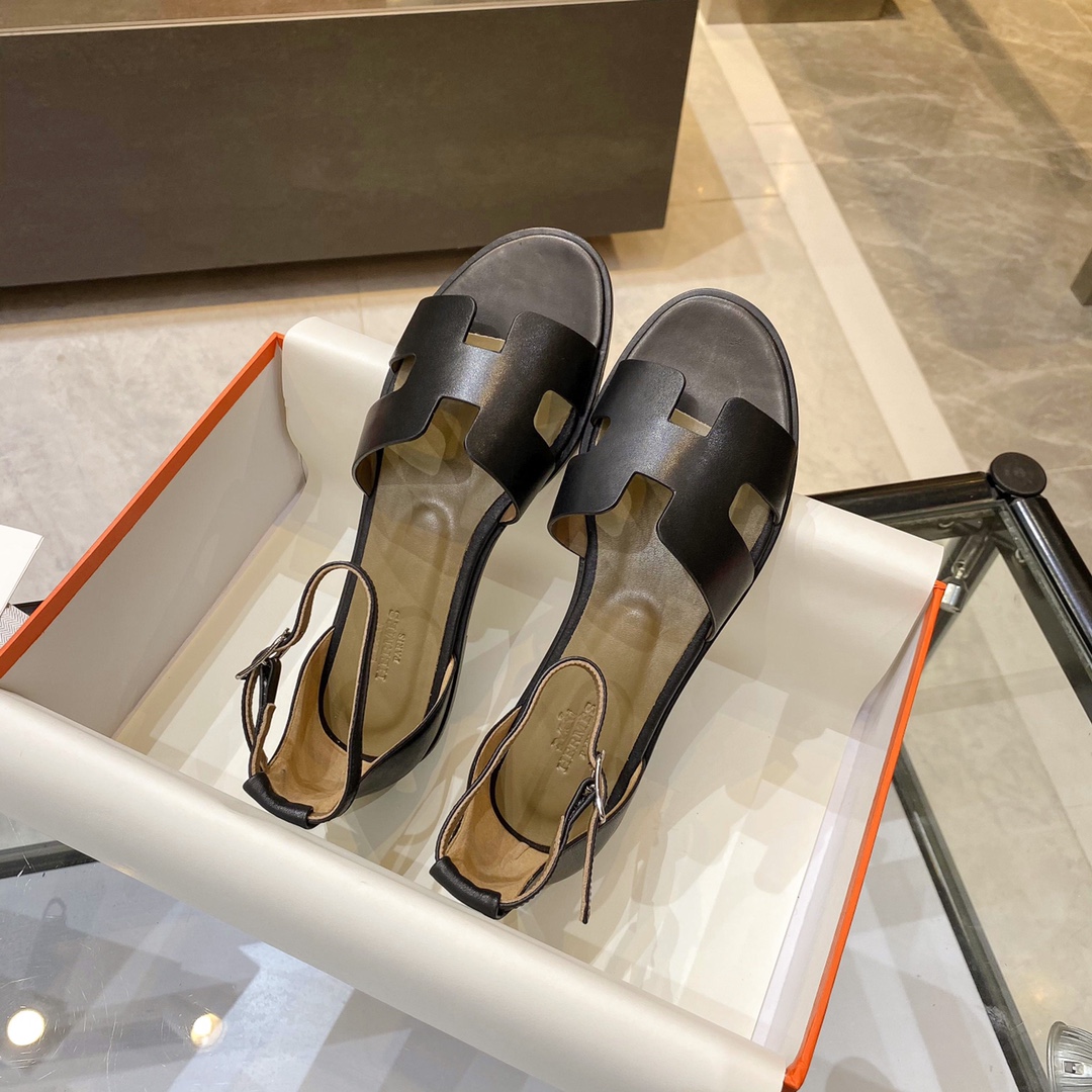 Hermès Santorini Sandal
