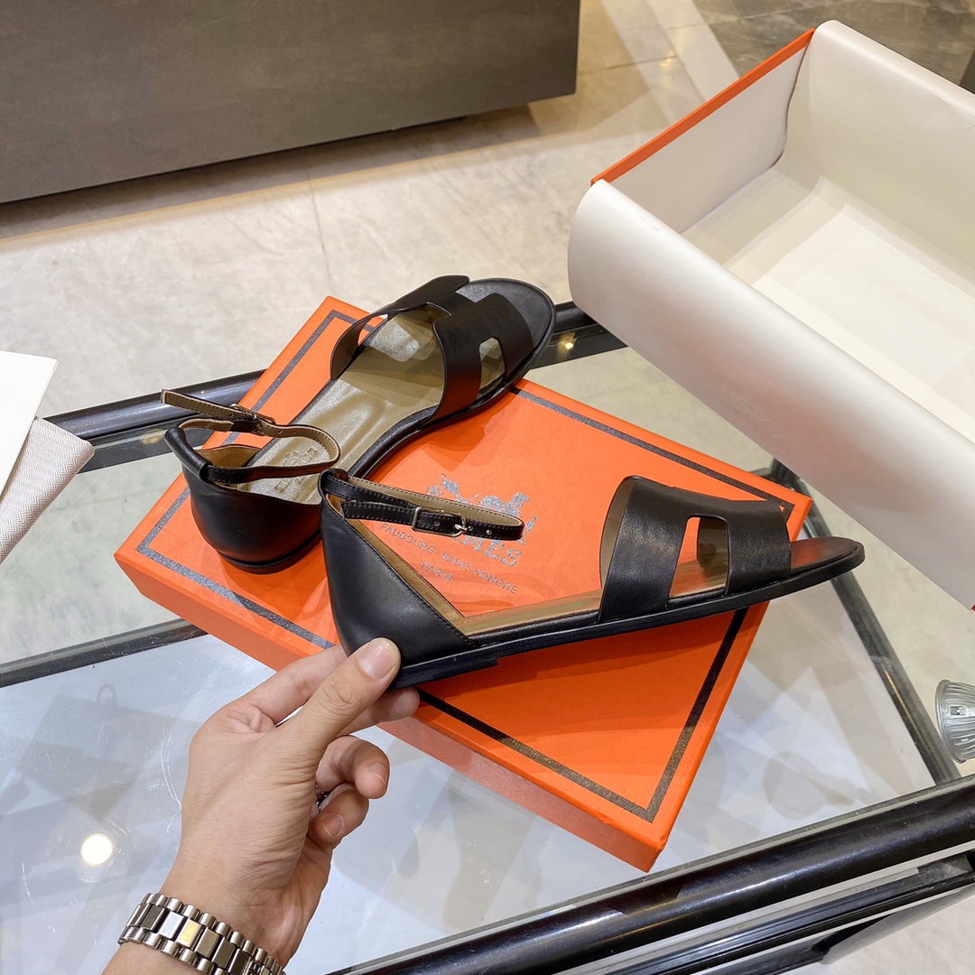 Hermès Santorini Sandal