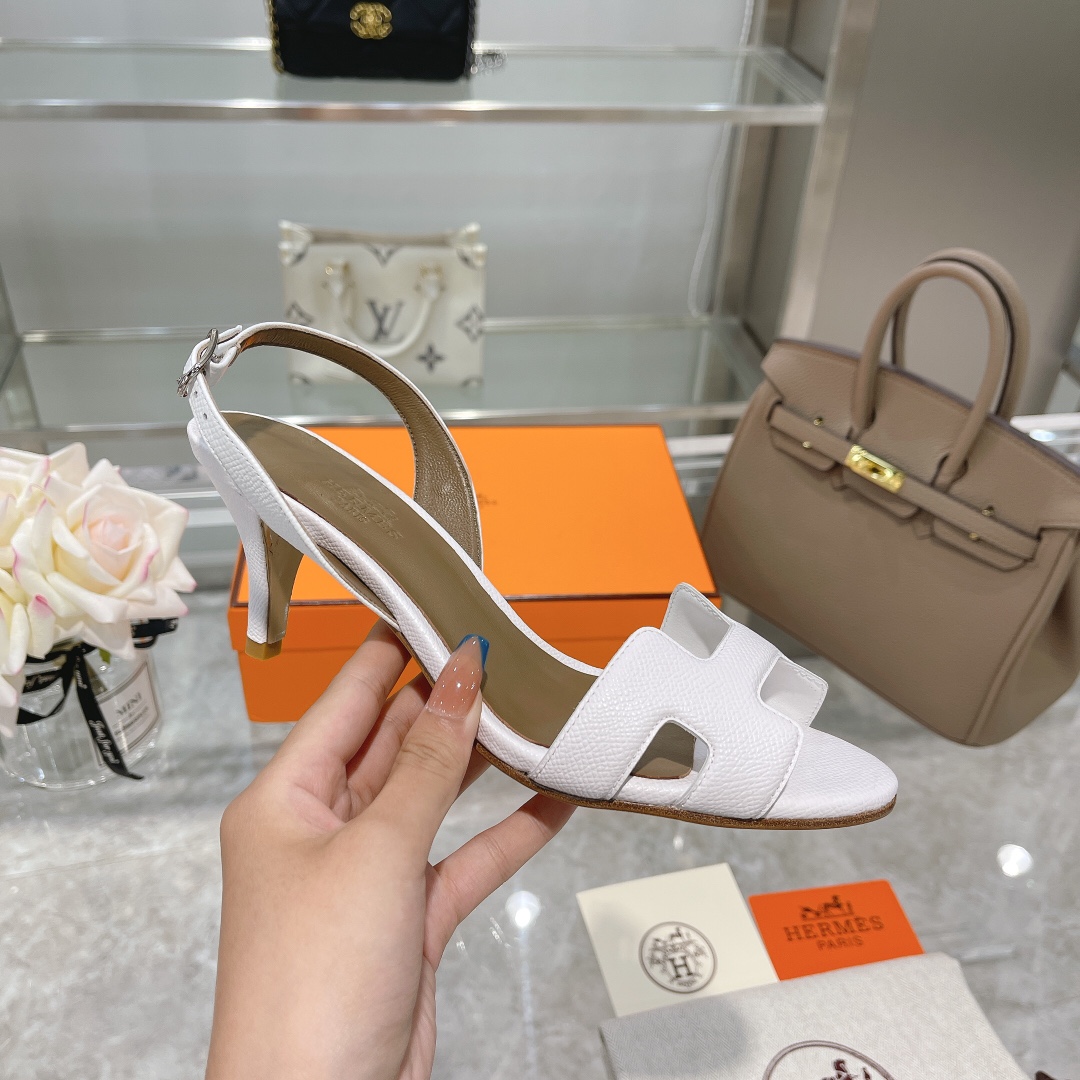 Hermès Classic Simple Sandal