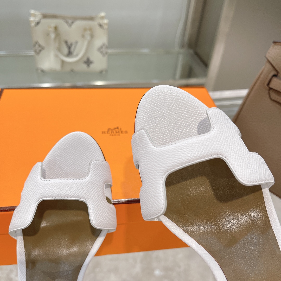 Hermès Classic Simple Sandal