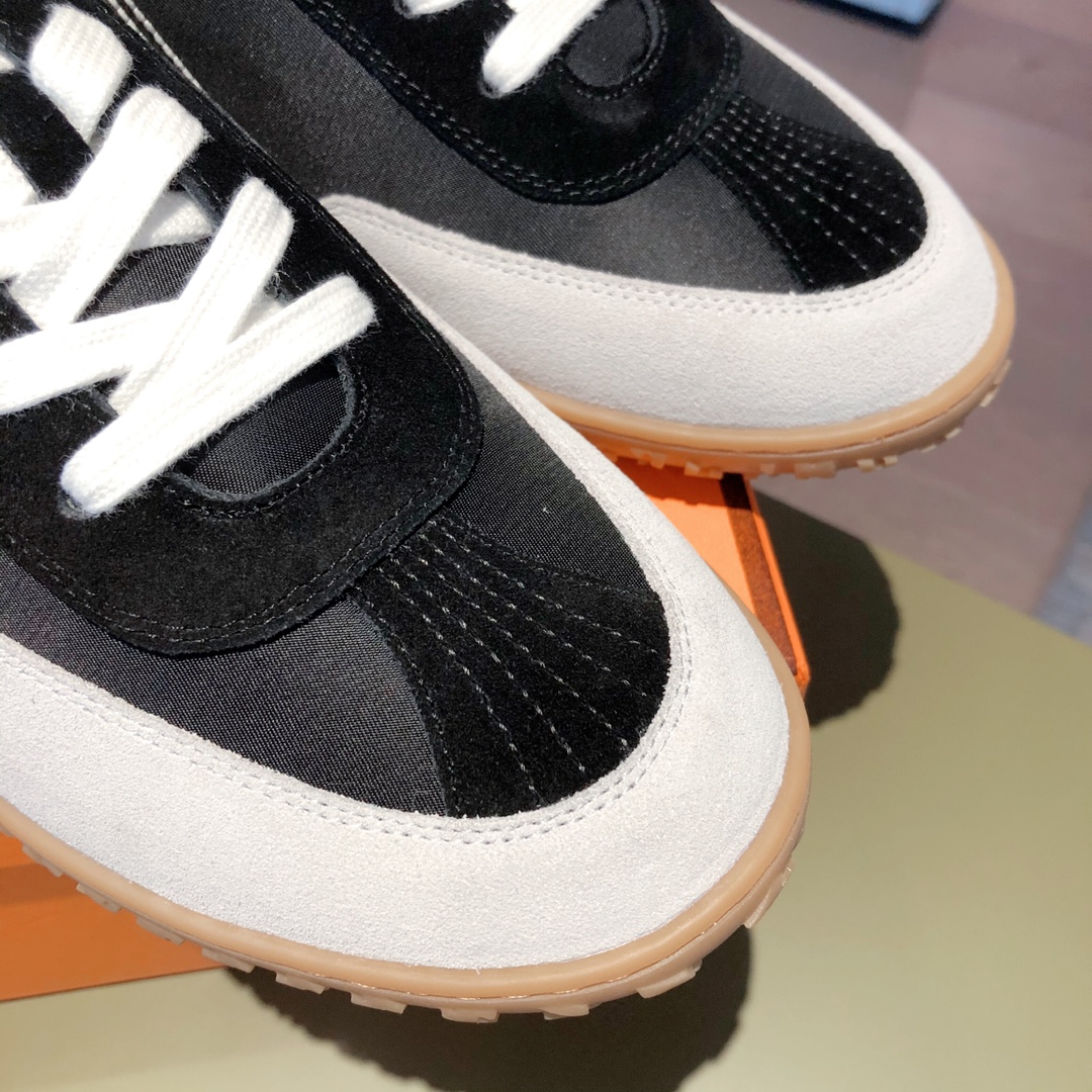 Hermès Crew Sneaker
