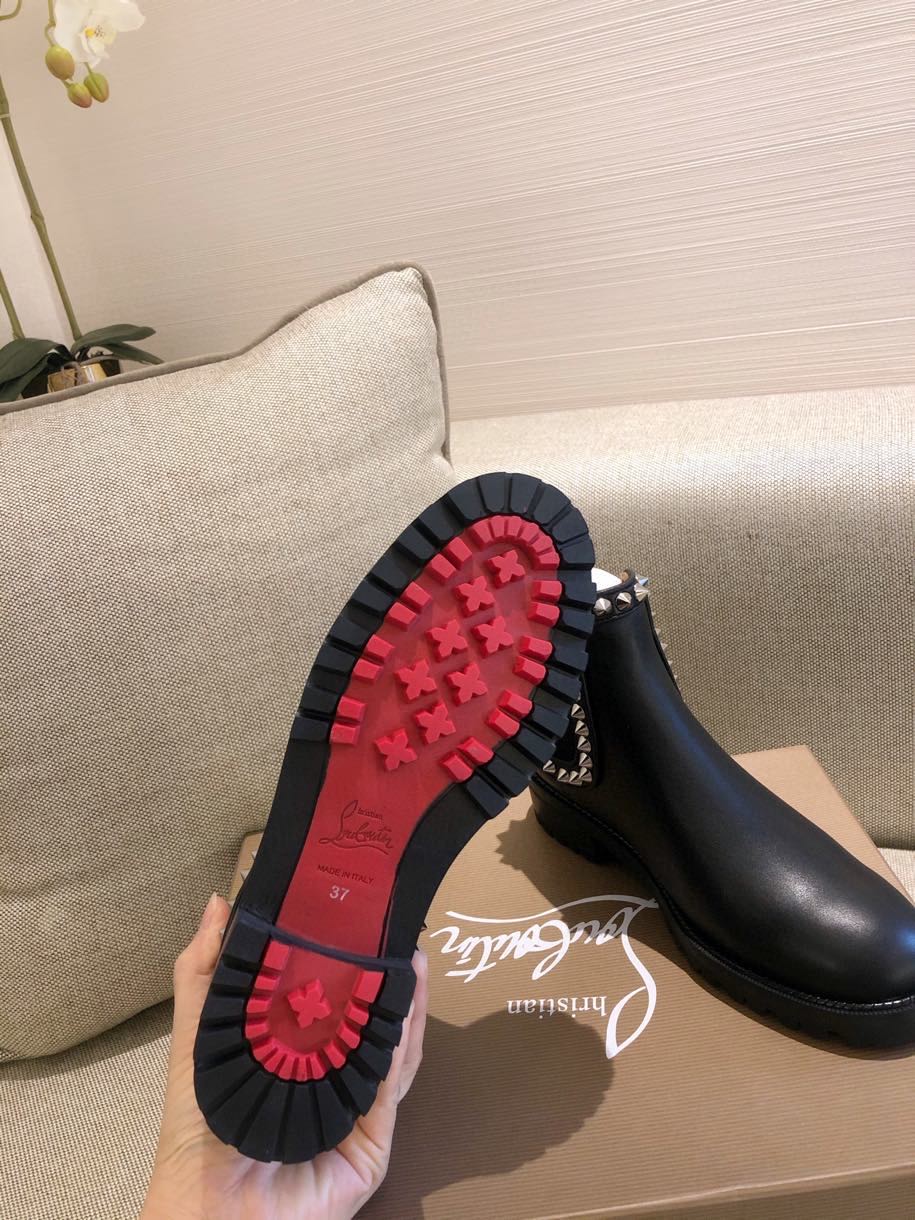 Ch**an louboutin capahutta flat