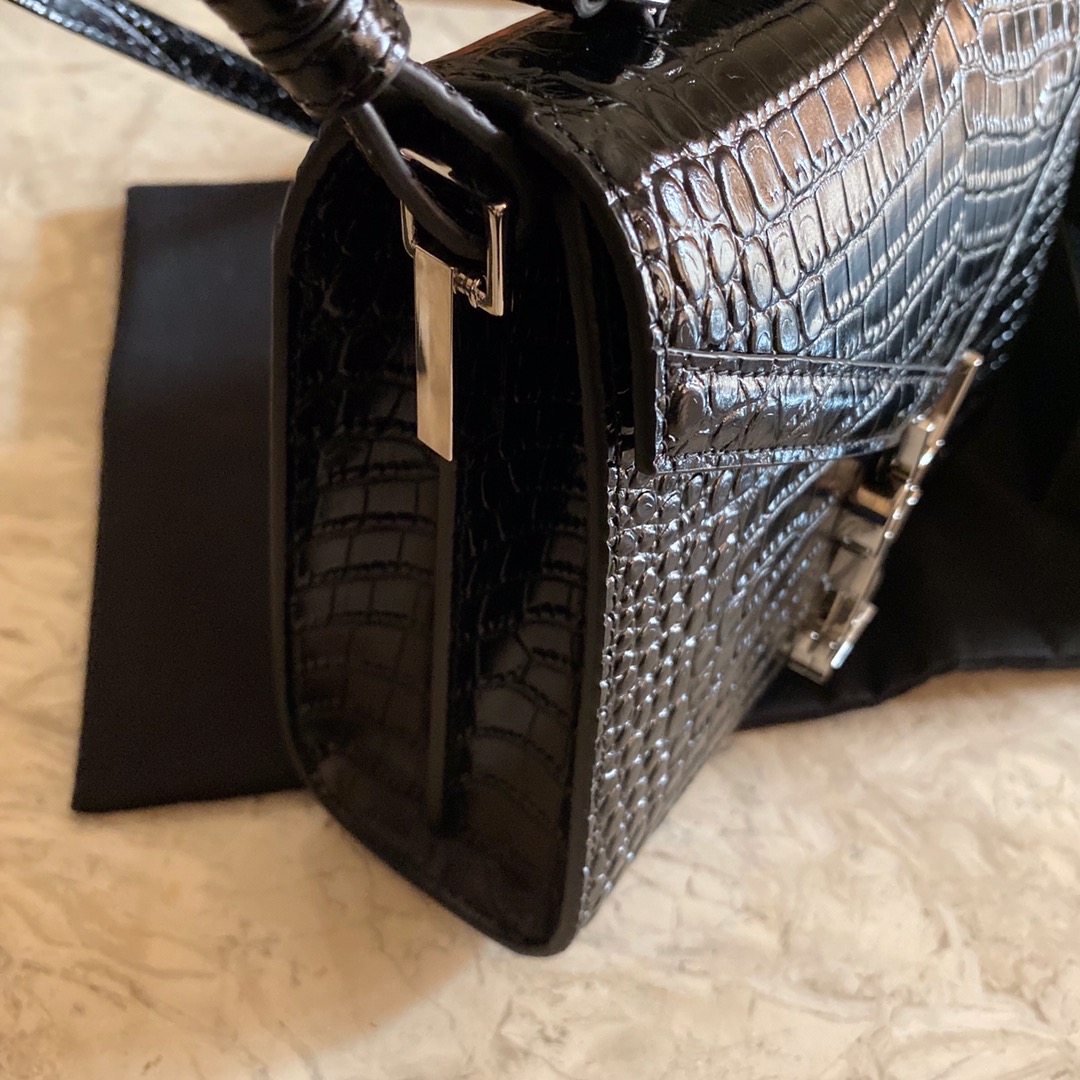CASSANDRA MONOGRAM CLASP BAG IN MATTE PYTHON