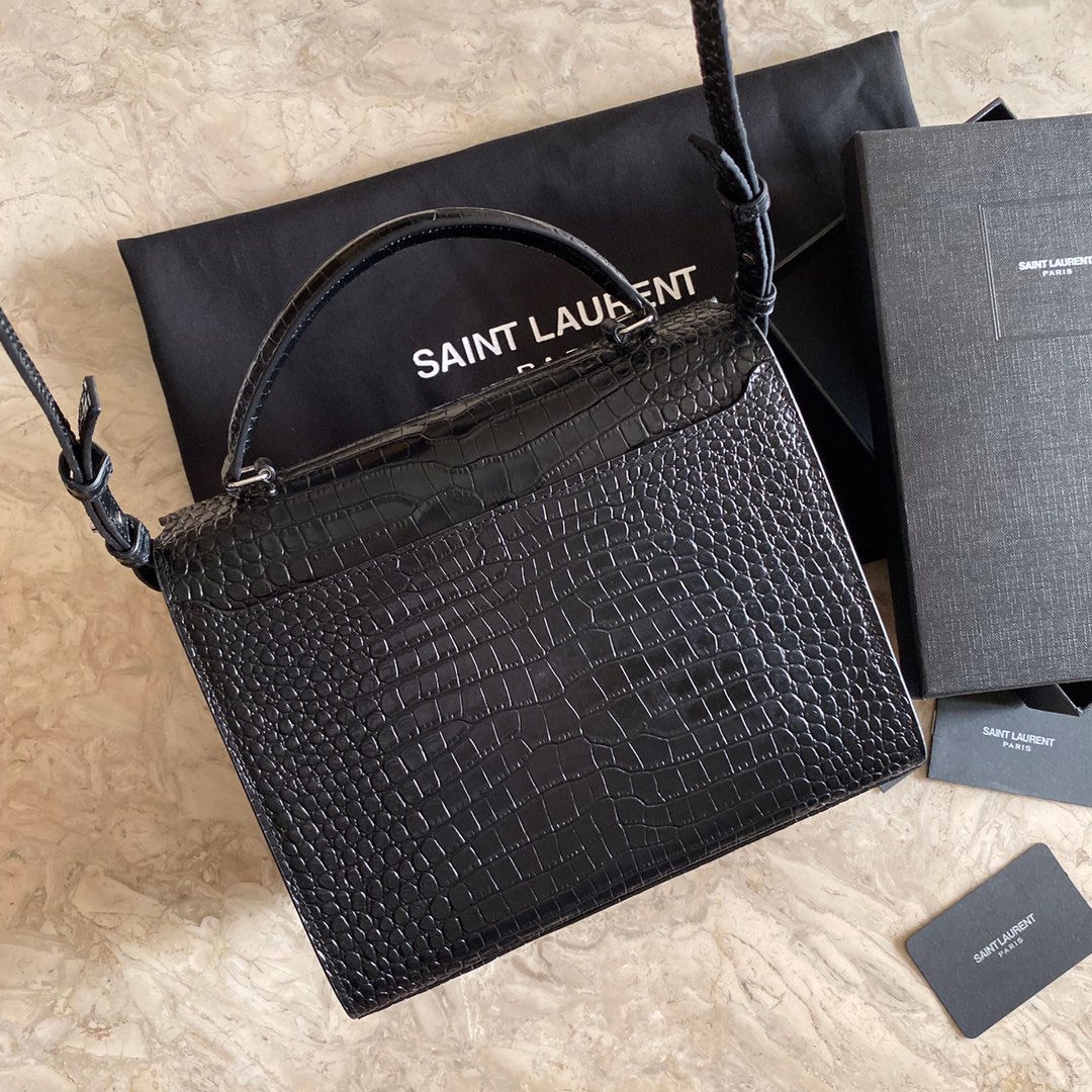 CASSANDRA MONOGRAM CLASP BAG IN MATTE PYTHON