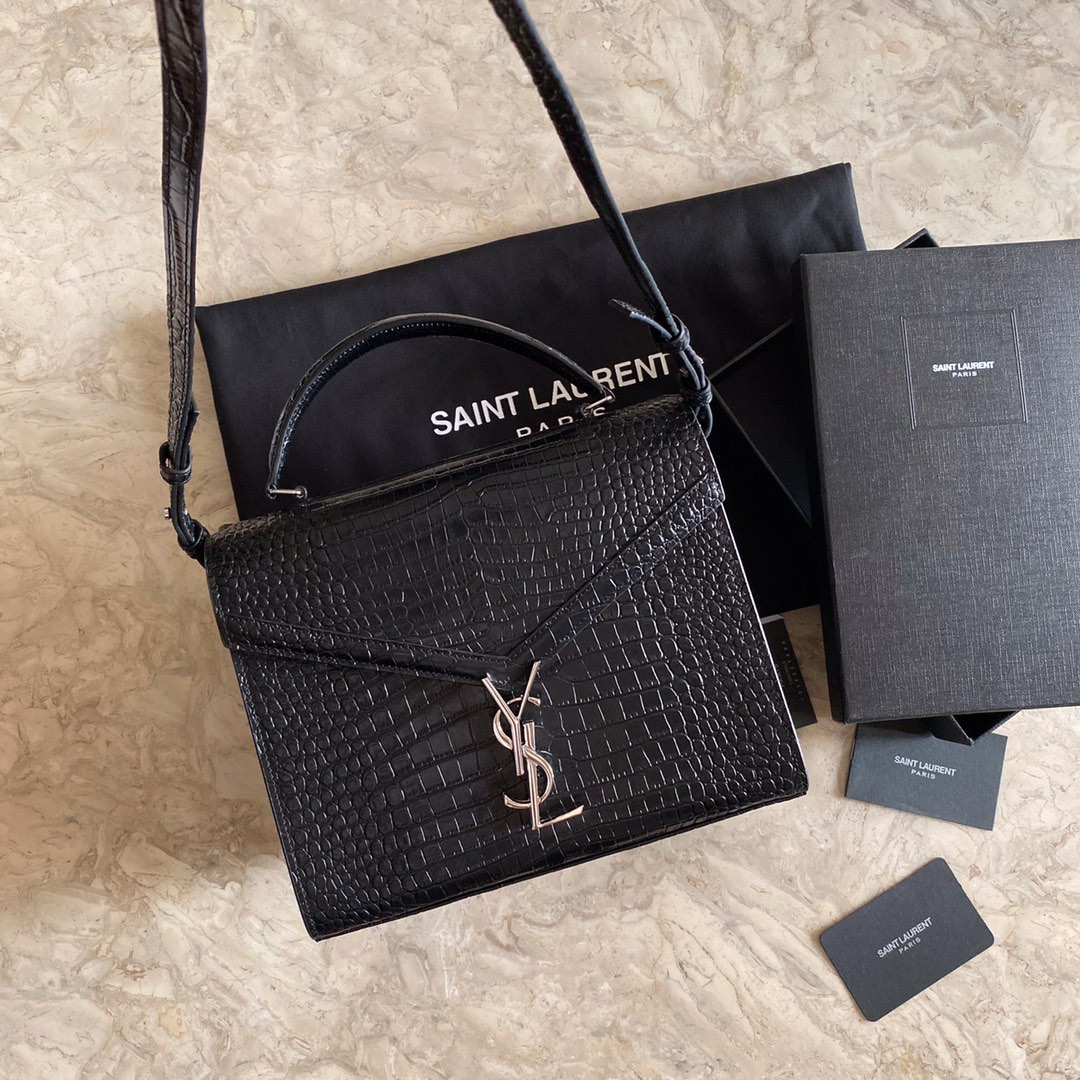 CASSANDRA MONOGRAM CLASP BAG IN MATTE PYTHON