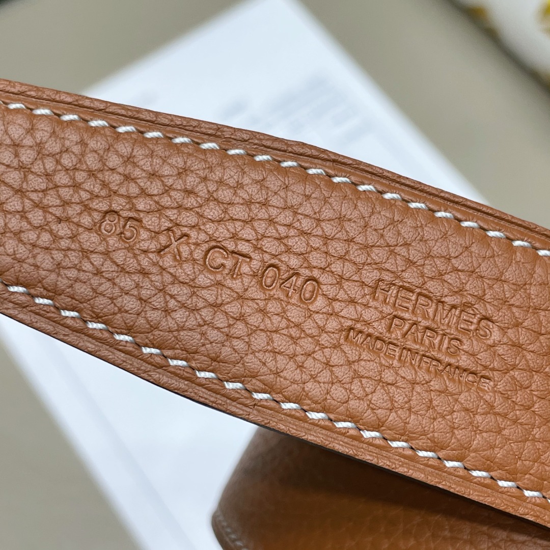 Hermès Cowhide Belt