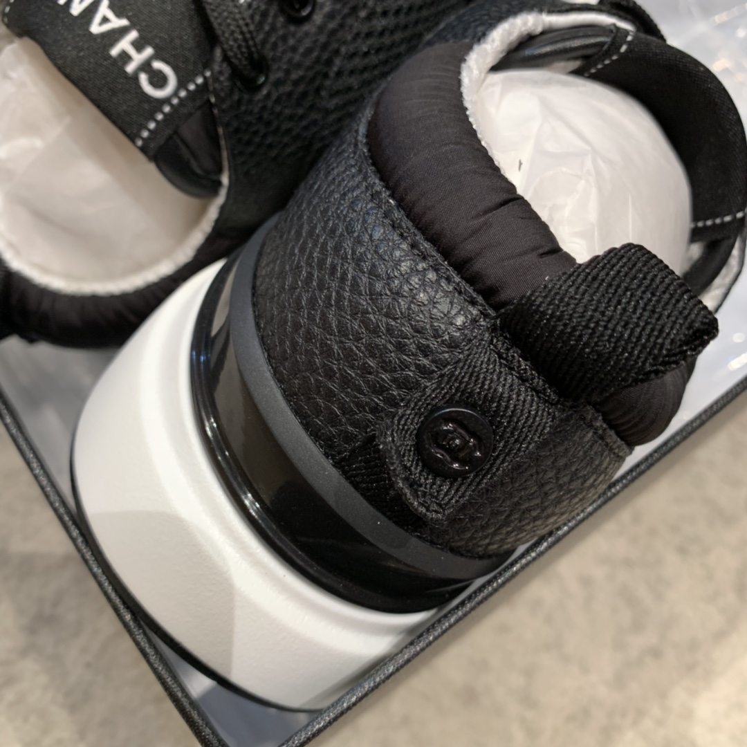 Ch*el sneaker