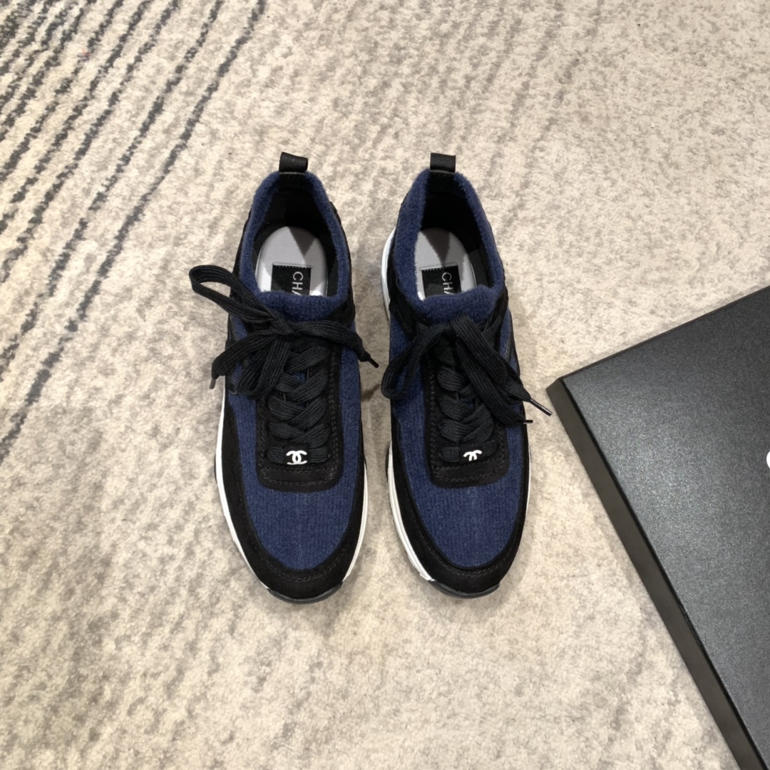 Ch*el sneaker