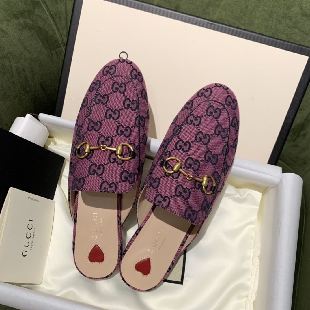 G*u*i flats 16