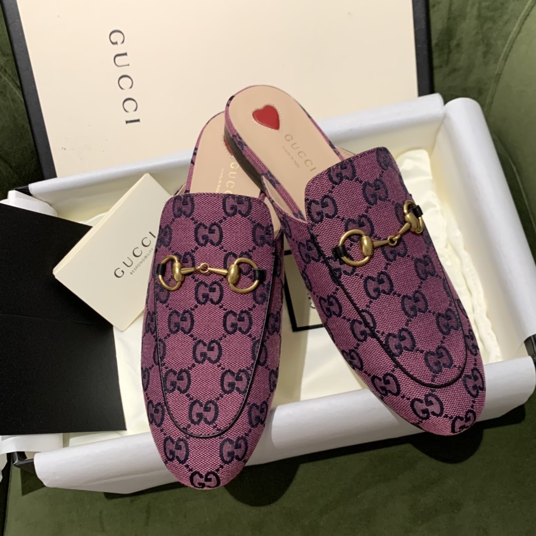 G*u*i flats 16
