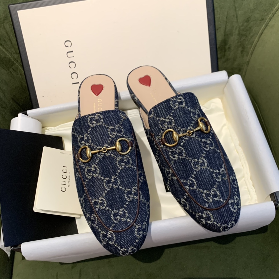 G*u*i flats 18