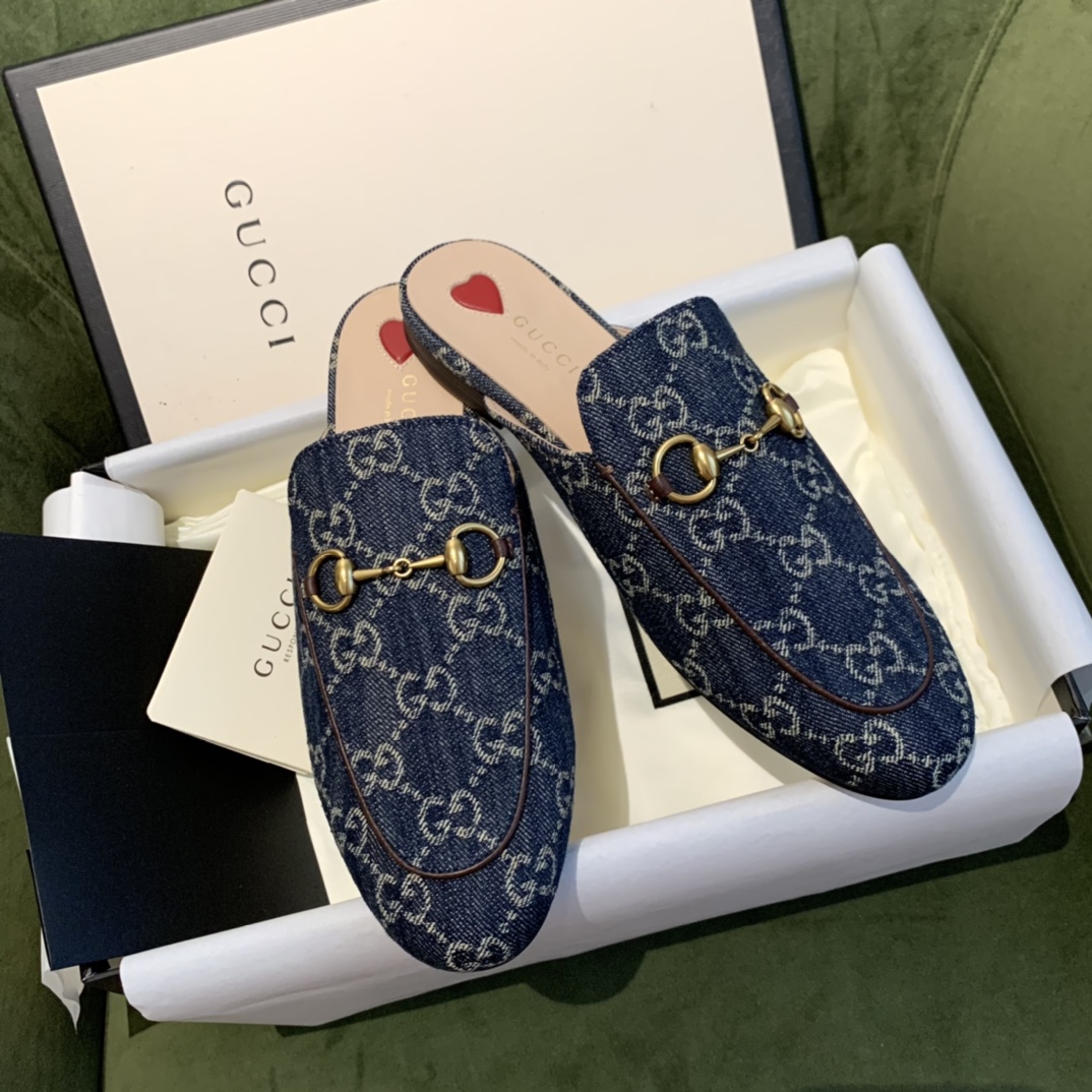 G*u*i flats 18