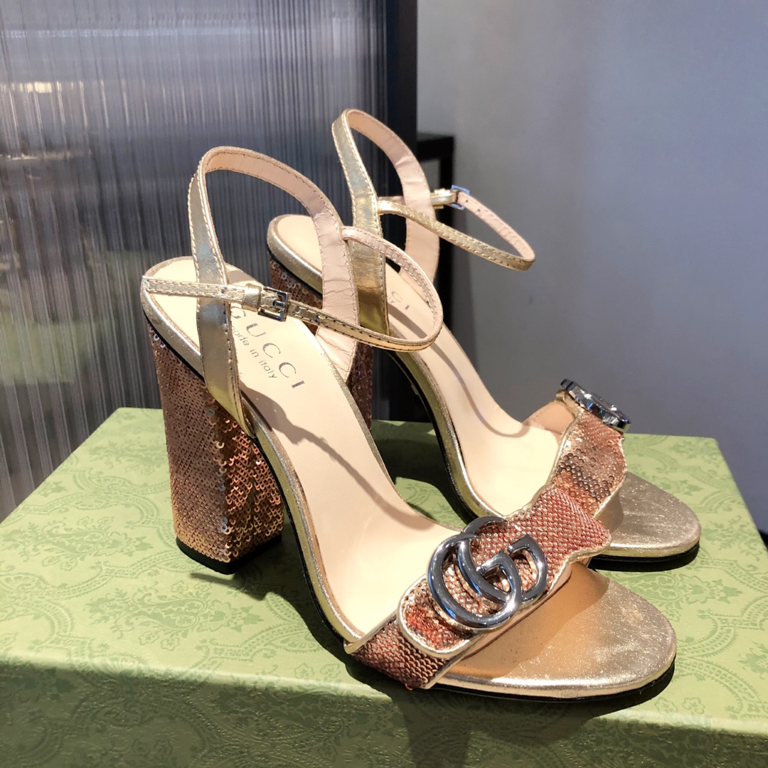 G*u*i high heels 14