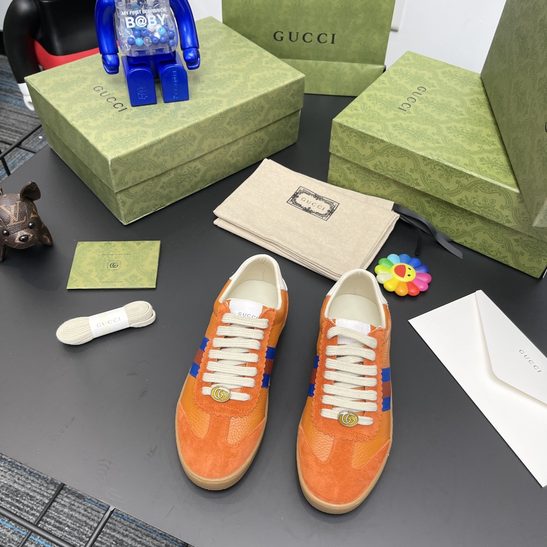 G*u*i flats 34