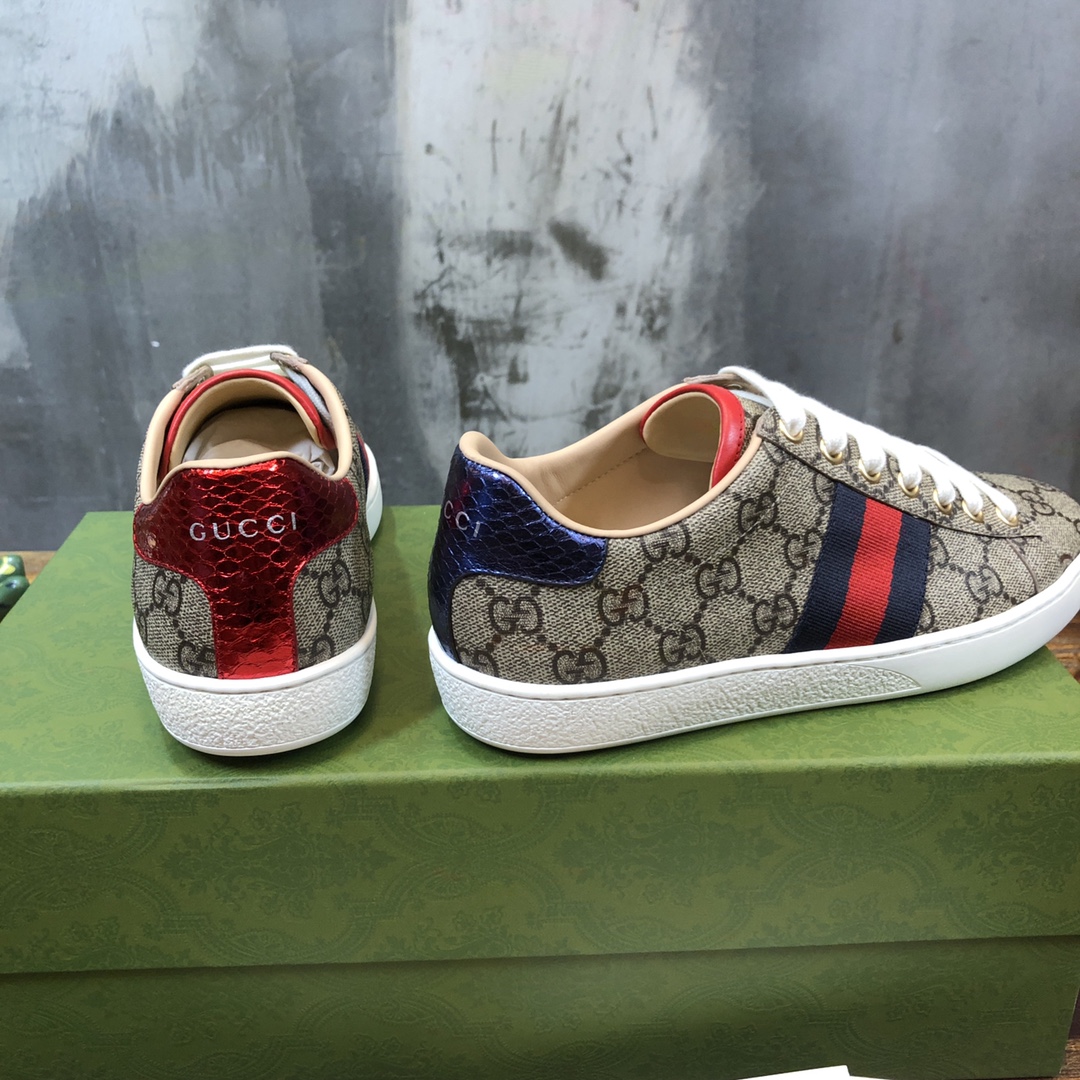 G*u*i flats 45