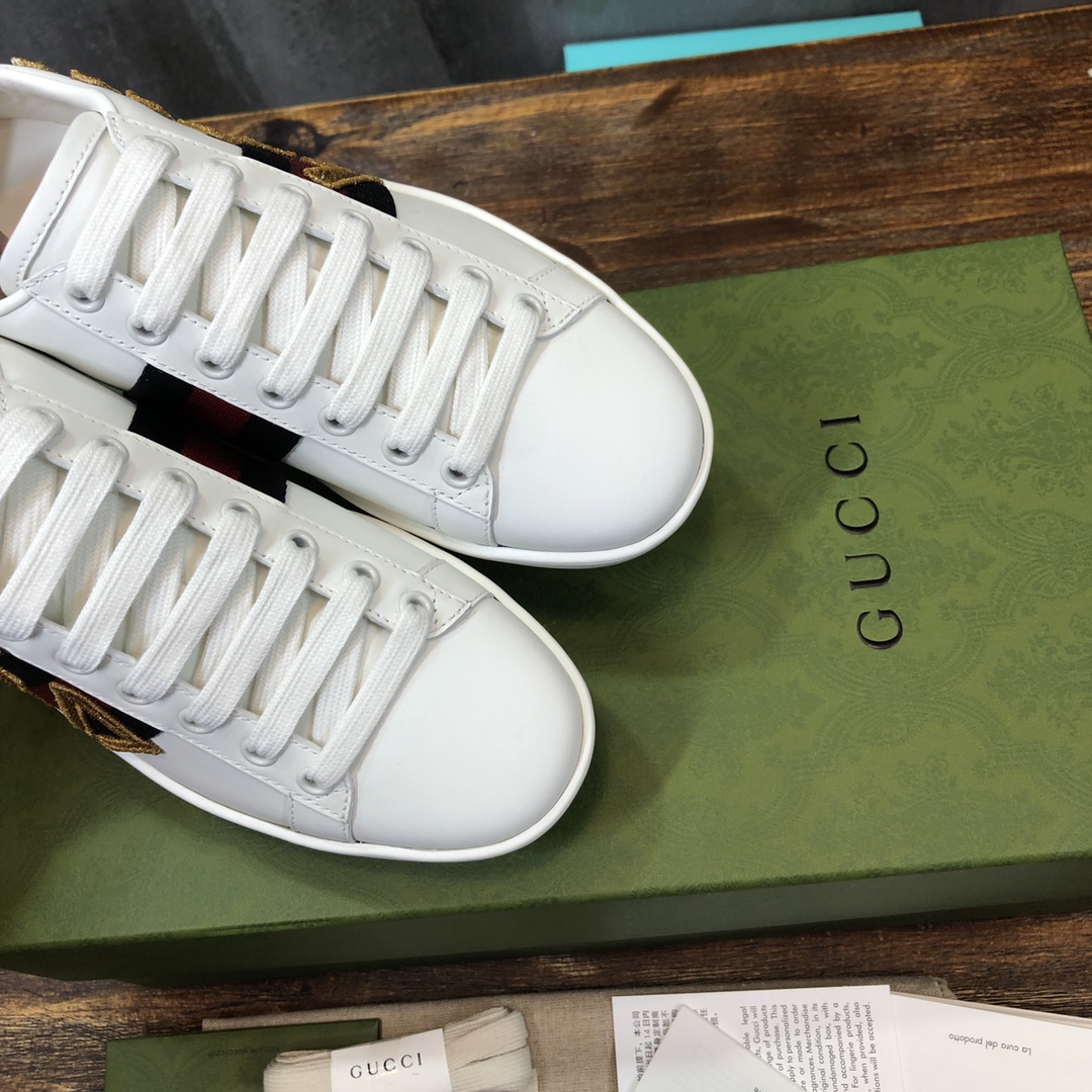 G*u*i flats 59