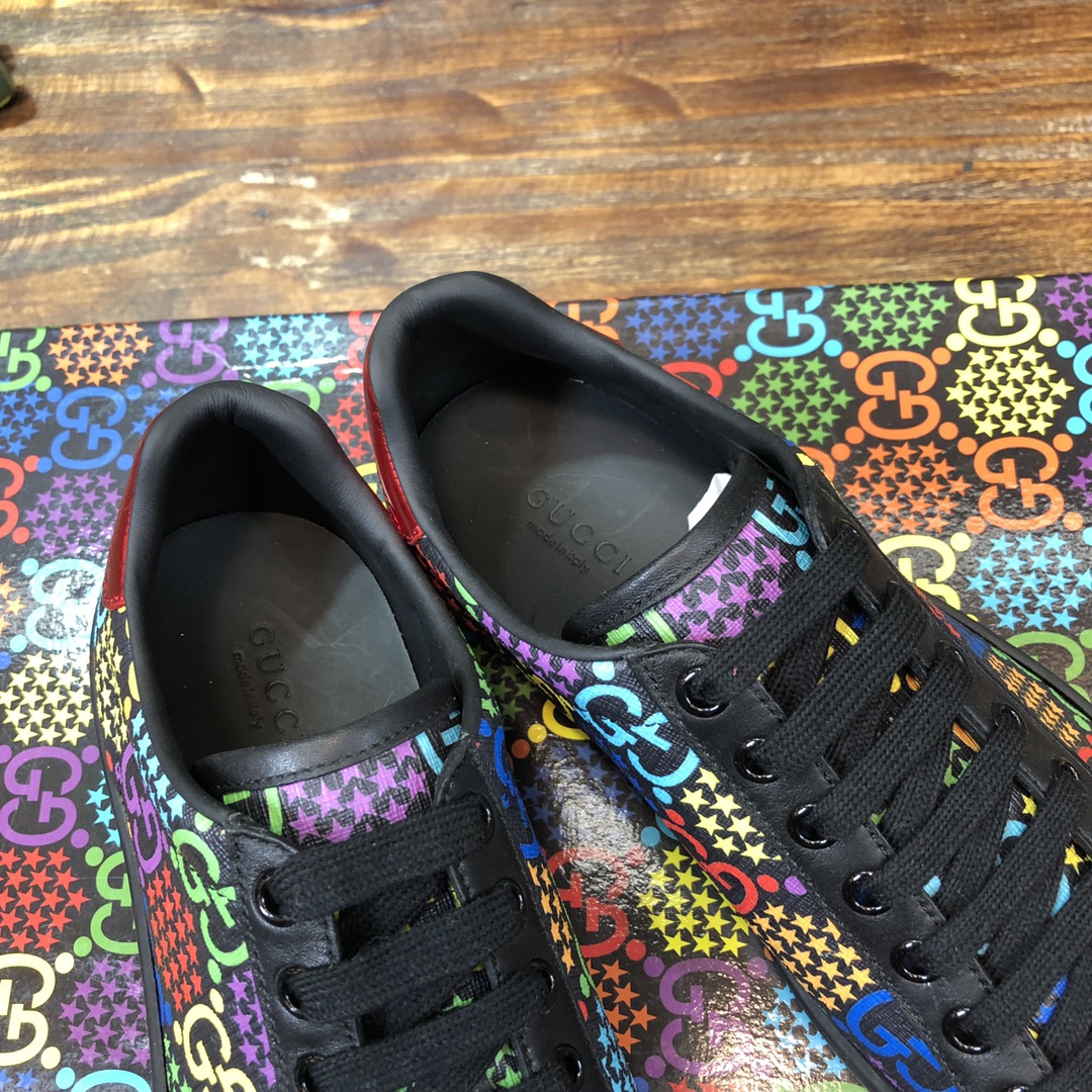 G*u*i flats 72