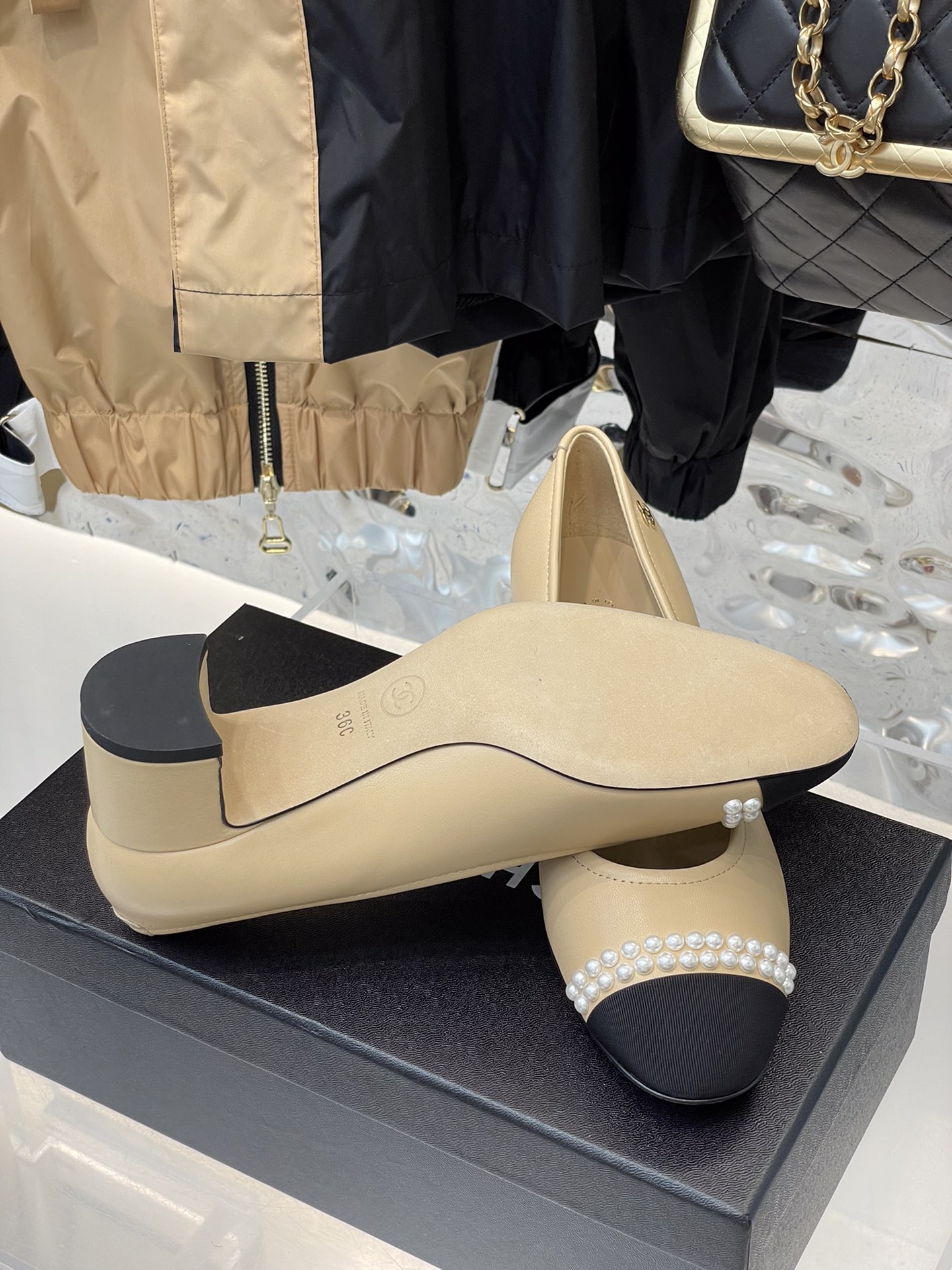 Ch*el high heels 1