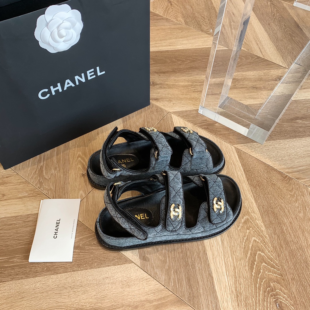 Ch*el slippers 2