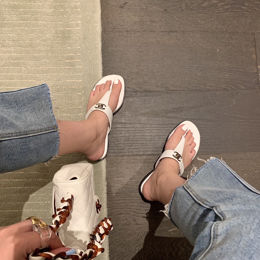 Ch*el slippers 9