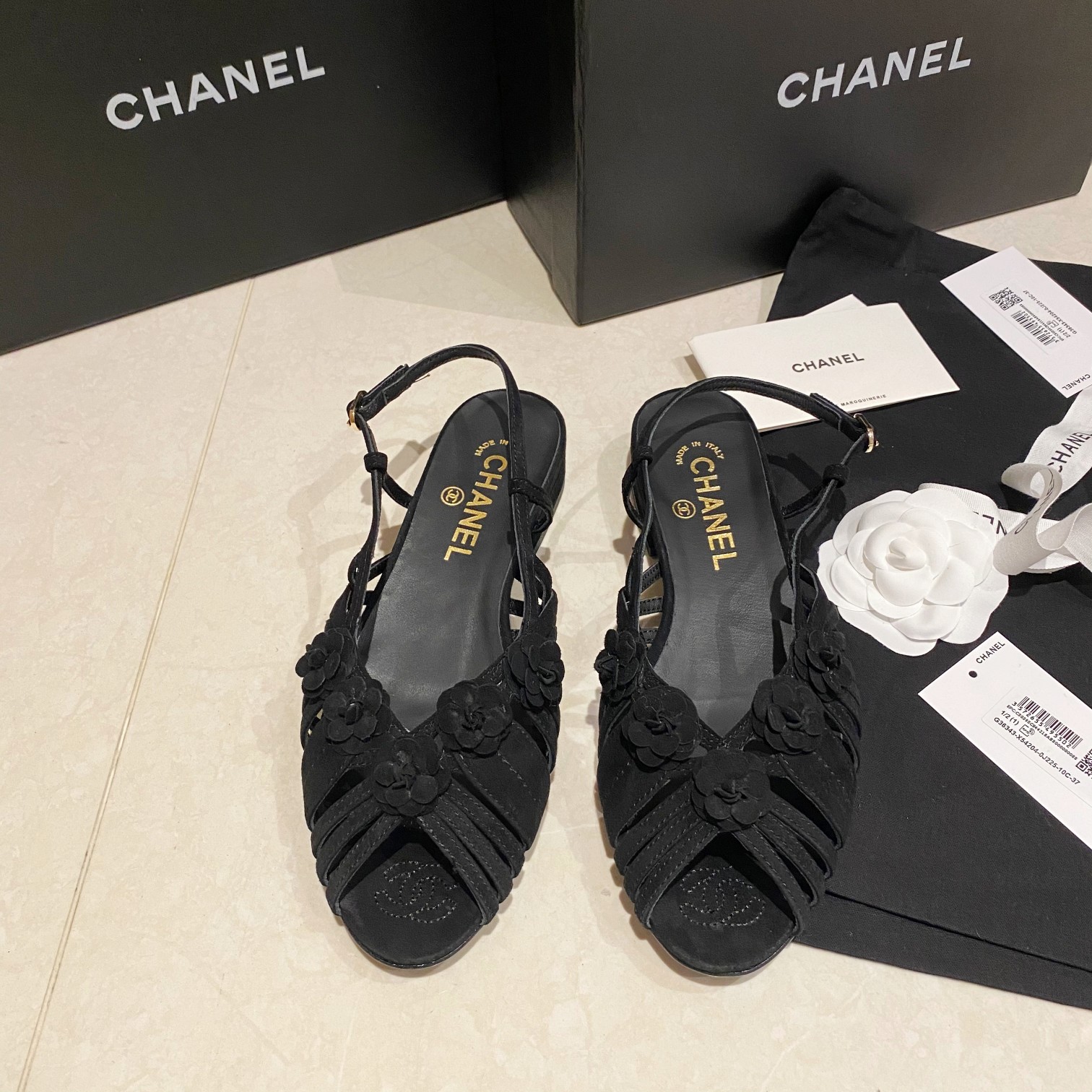 Ch*el slippers 14