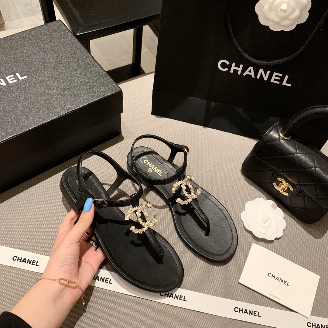 Ch*el slippers 35
