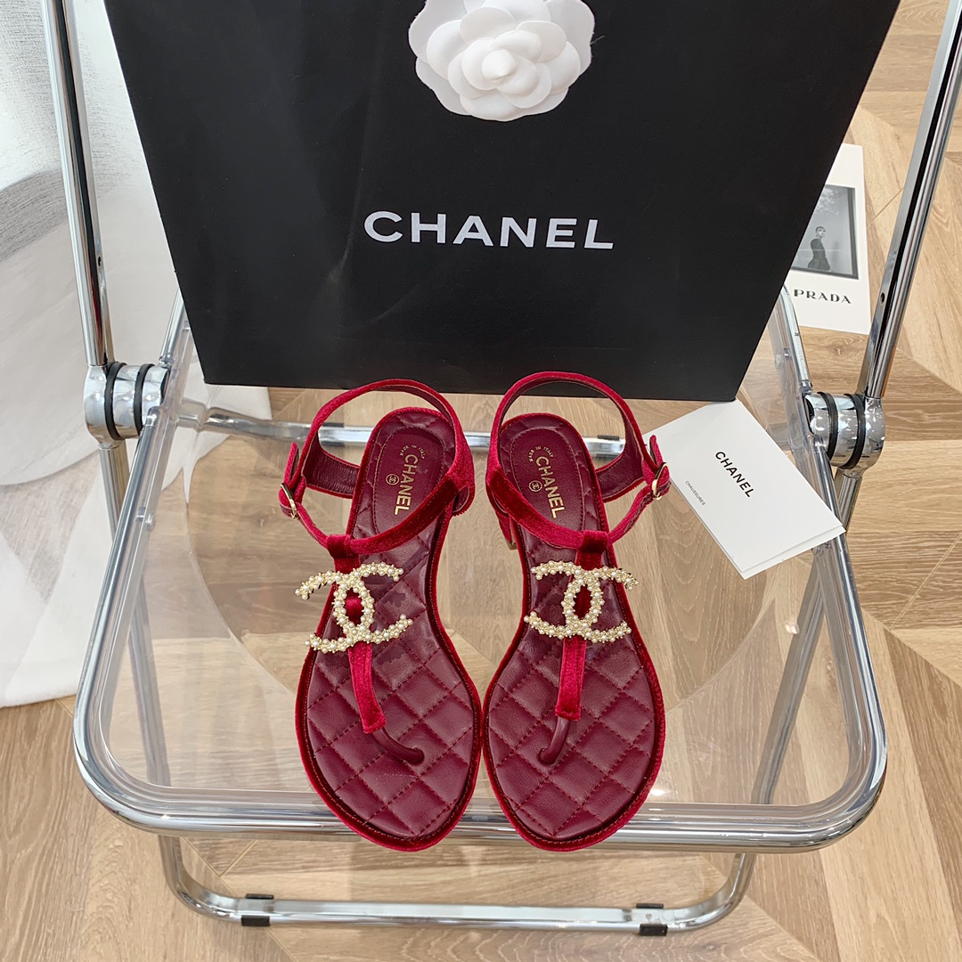 Ch*el slippers 55