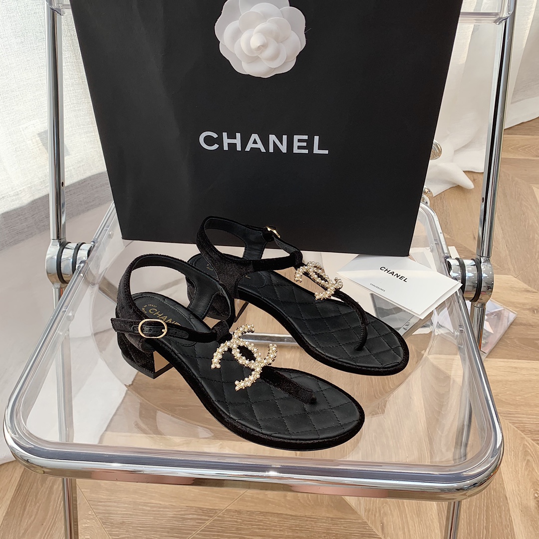 Ch*el slippers 59