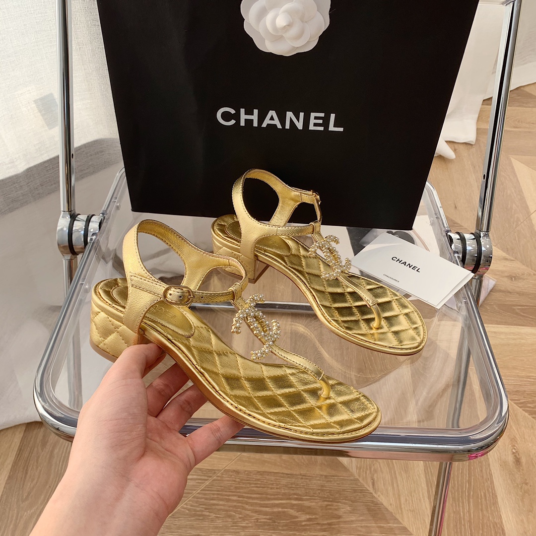 Ch*el slippers 60