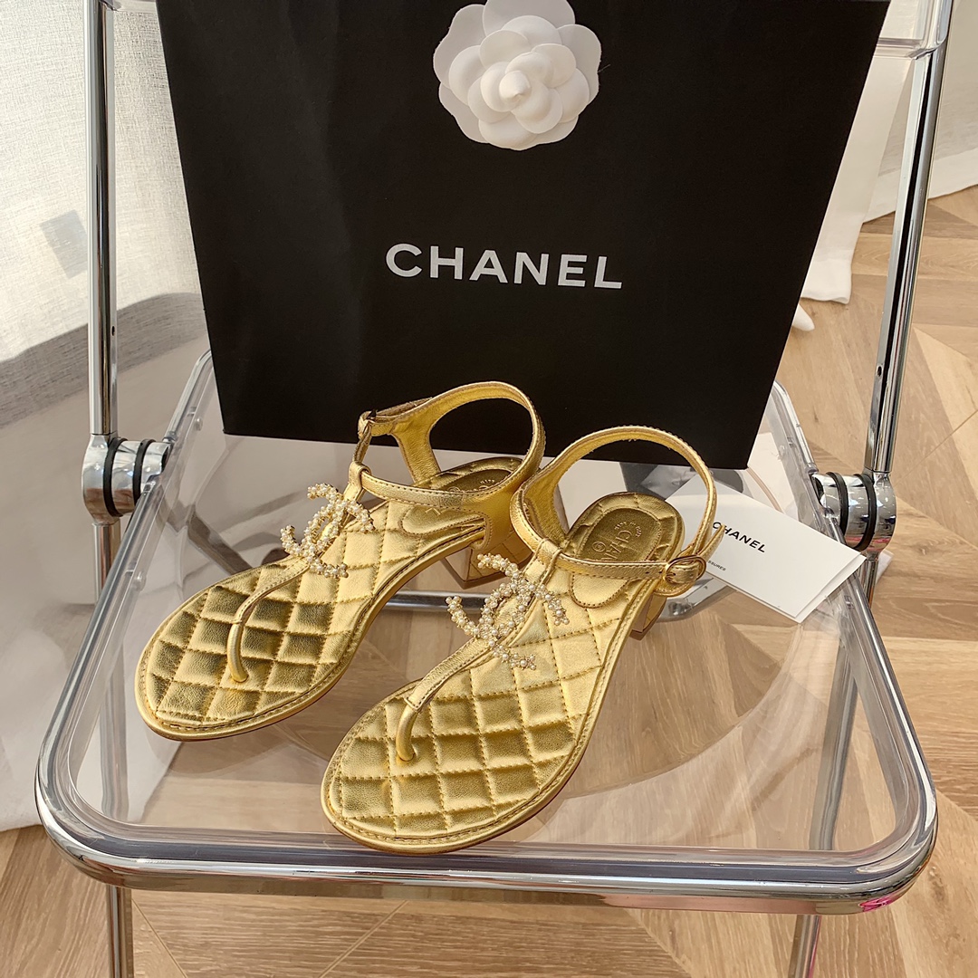 Ch*el slippers 60