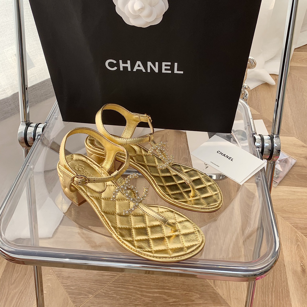 Ch*el slippers 60