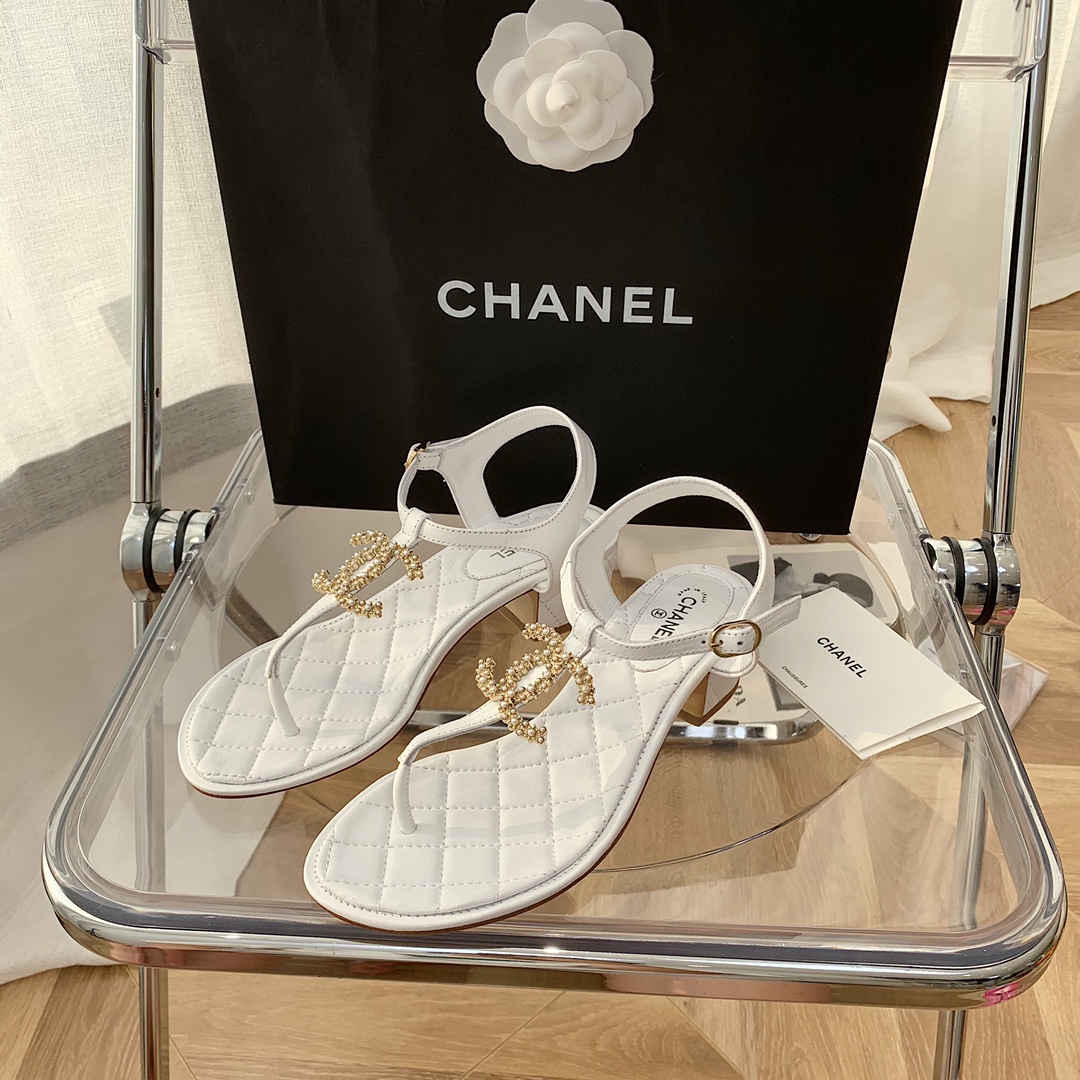 Ch*el slippers 61