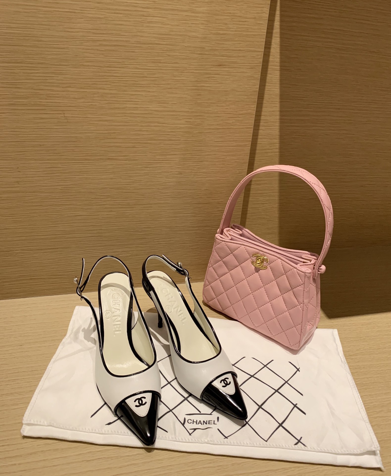 Ch*el high heels 46
