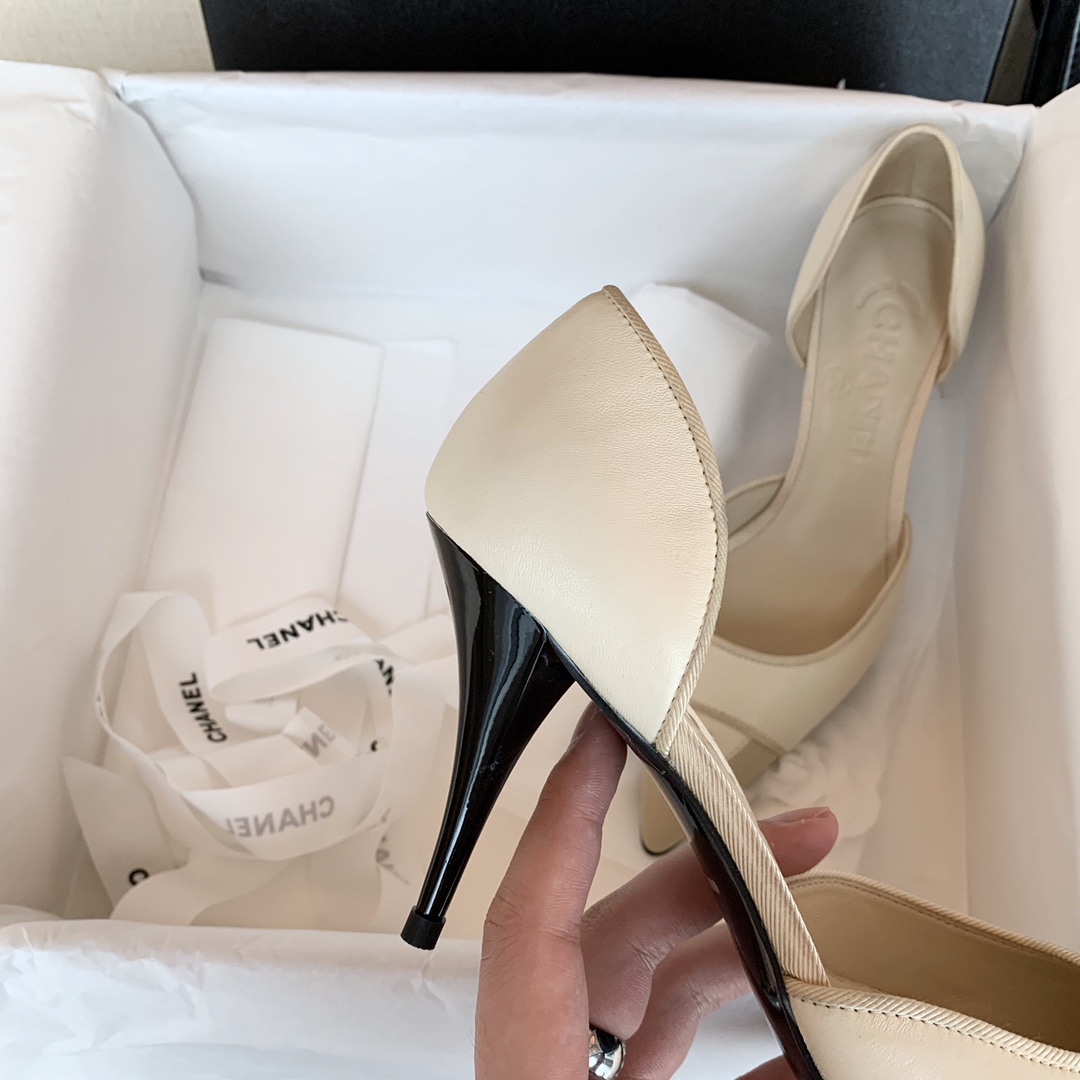Ch*el high heels 52