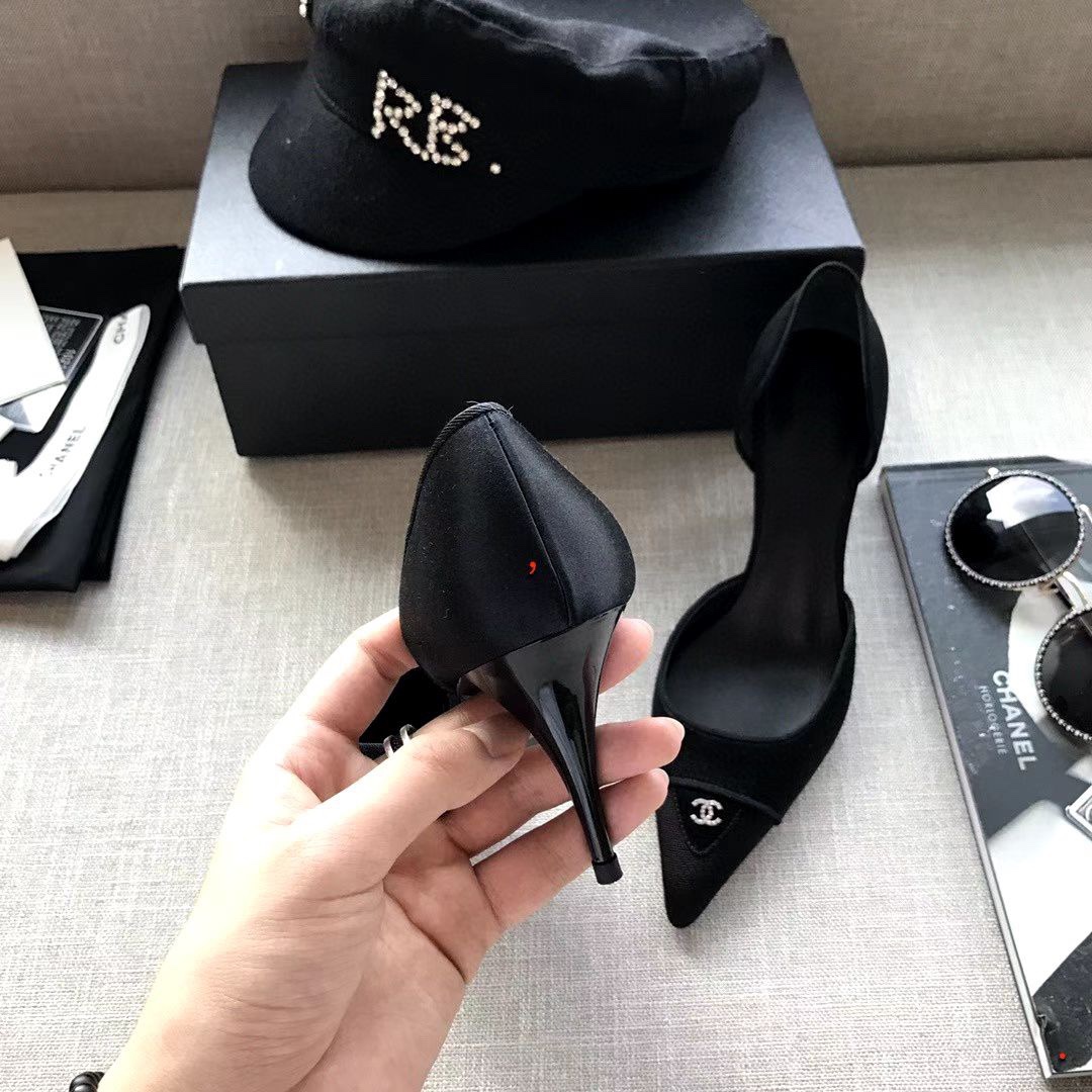 Ch*el high heels 53